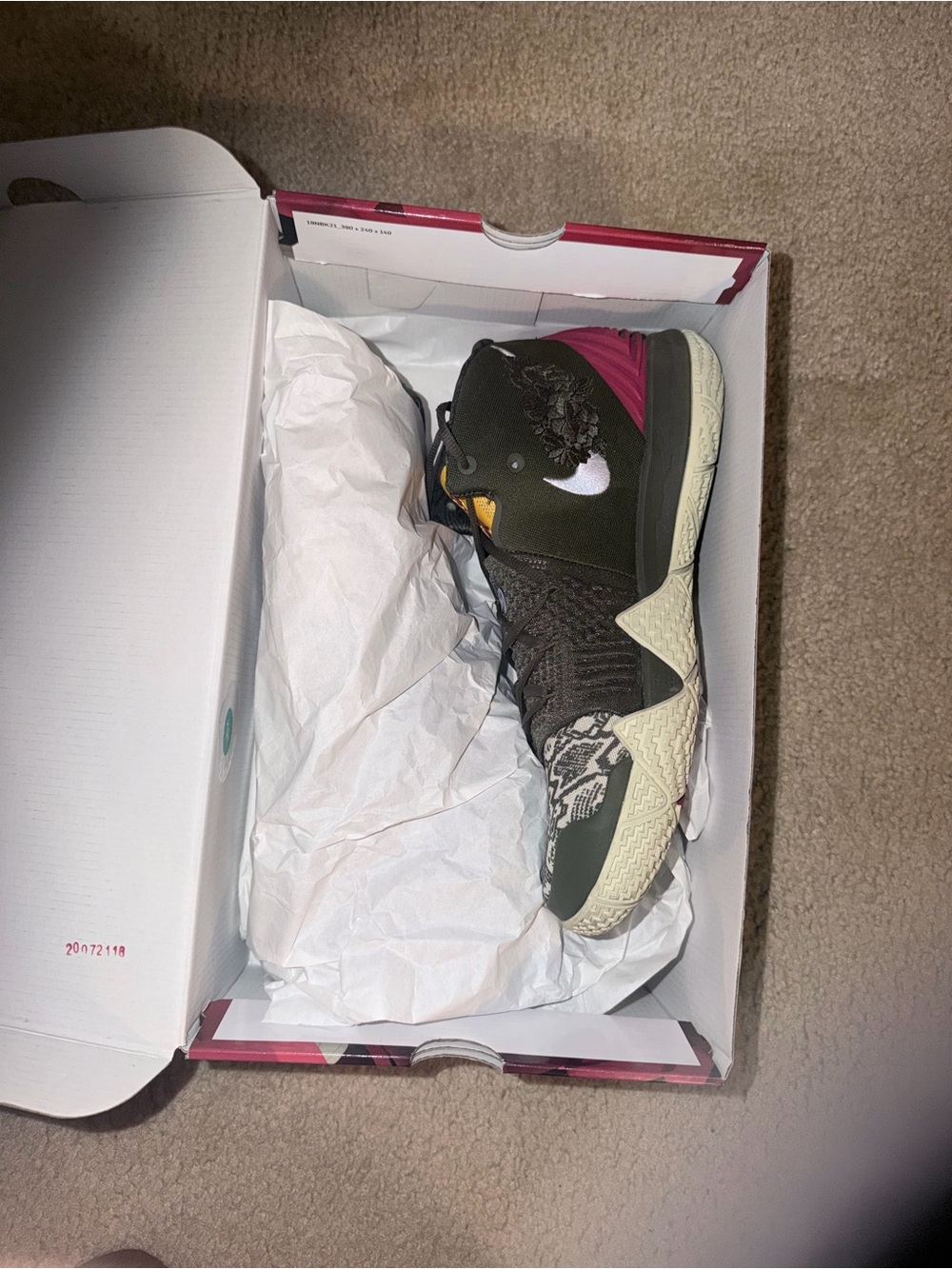 Nike Kybrid S2